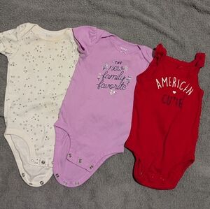 Set Of 3 Carter Onesies Girls 6 Months